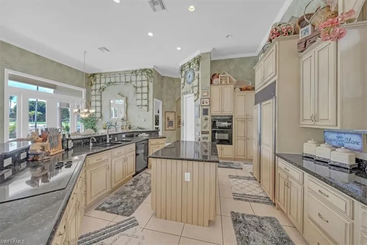 2339 Alexander Palm Dr, Naples, Florida 34105