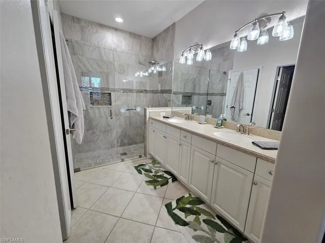 10518 Avila Cir, Fort Myers, Florida 33913