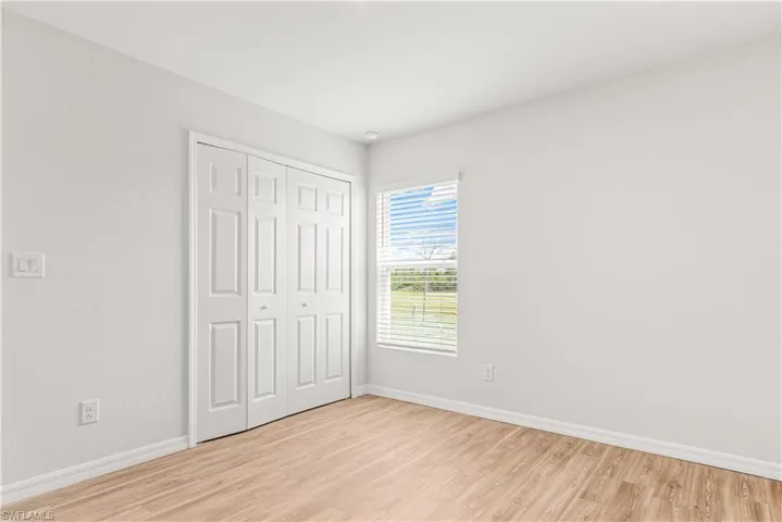 1914  Diplomat W PKWY, Cape Coral, FL 33993