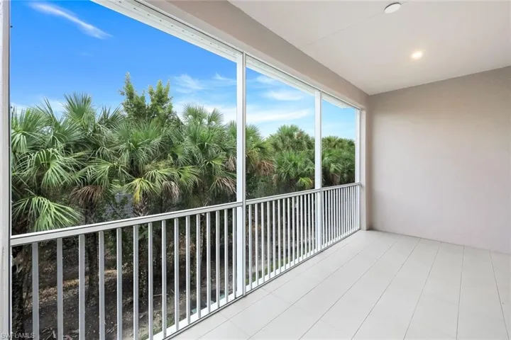 Upper Level Balcony