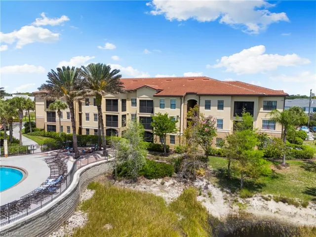 12920 Positano Cir 306, Naples, Florida 34105
