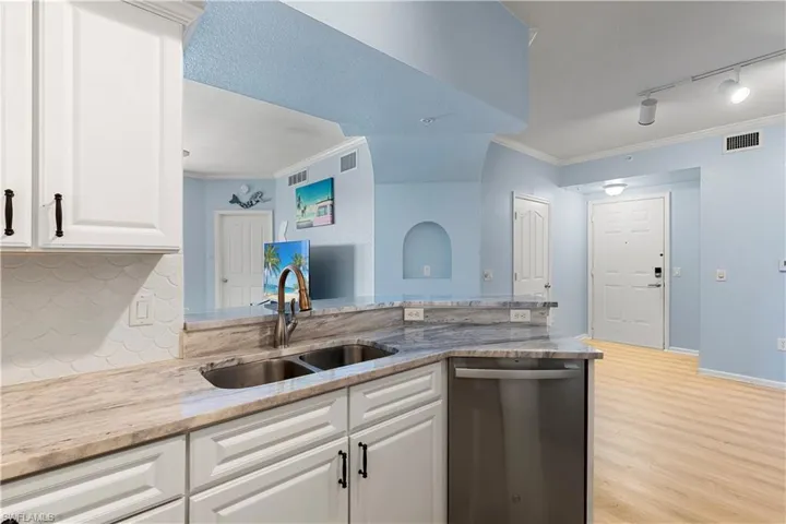 12920 Positano Cir 306, Naples, Florida 34105