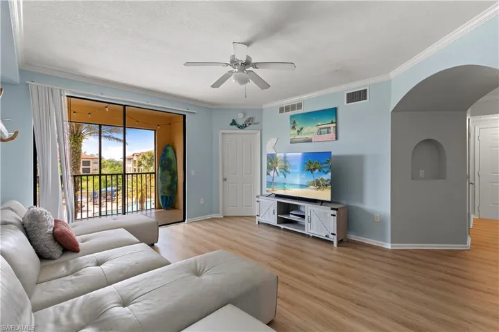12920 Positano Cir 306, Naples, Florida 34105
