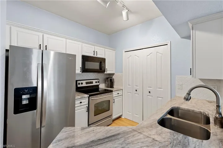 12920 Positano Cir 306, Naples, Florida 34105