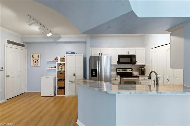 12920 Positano Cir 306, Naples, Florida 34105