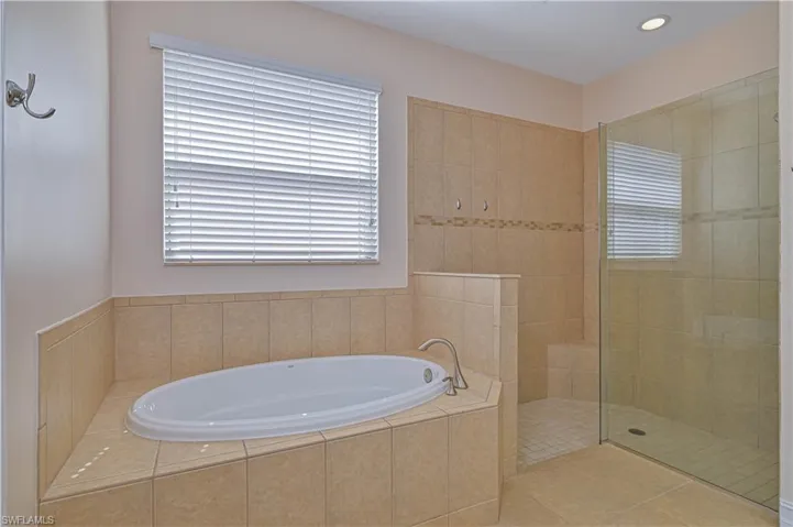 3899 Eldon St, Fort Myers, Florida 33916