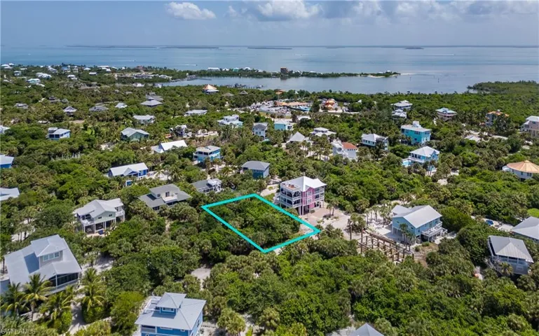 4520 Smugglers Dr, Captiva, Florida 33924