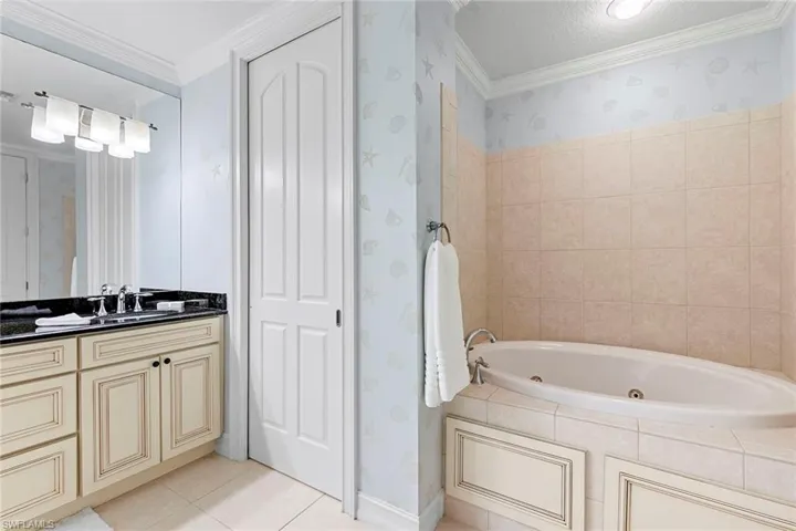 600 5th Ave S A-211, Naples, Florida 34102