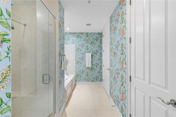 600 5th Ave S A-211, Naples, Florida 34102