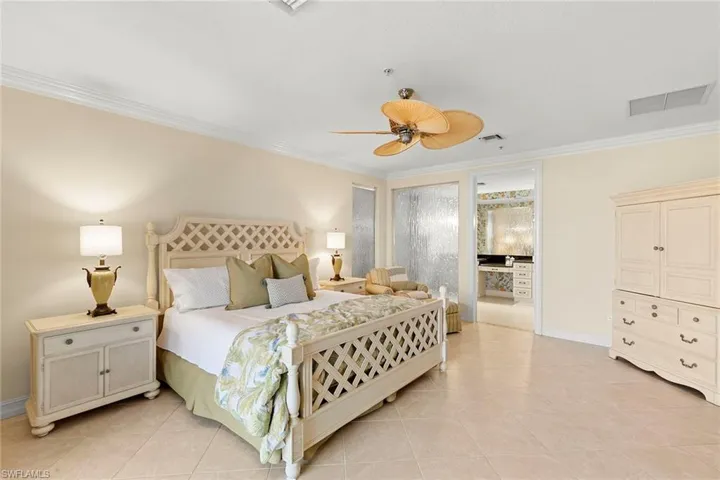 600 5th Ave S A-211, Naples, Florida 34102