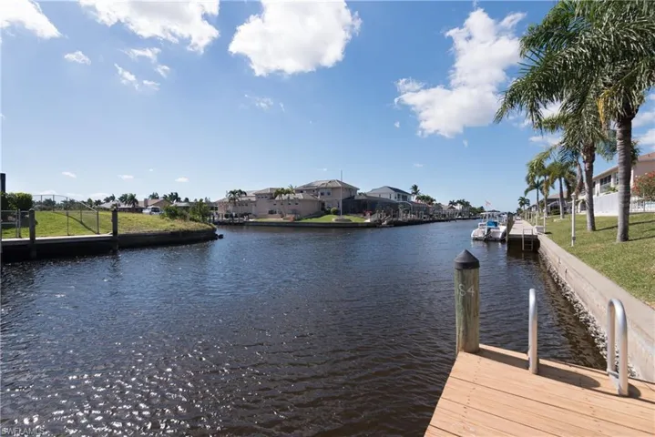 822 48th Ter 102, Cape Coral, Florida 33914