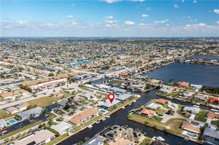 822 48th Ter 102, Cape Coral, Florida 33914