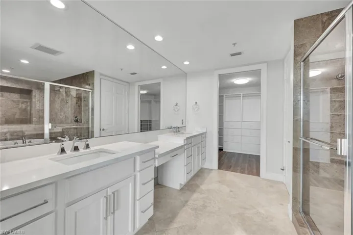 275 Indies Way # 1703, Naples, Florida 34110