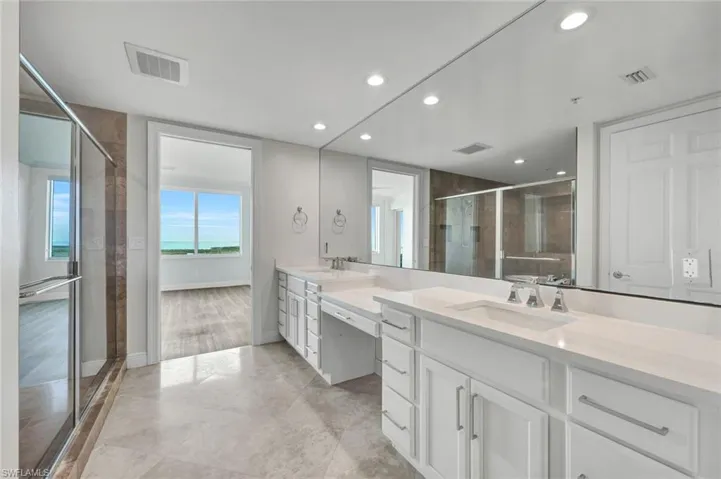 275 Indies Way # 1703, Naples, Florida 34110