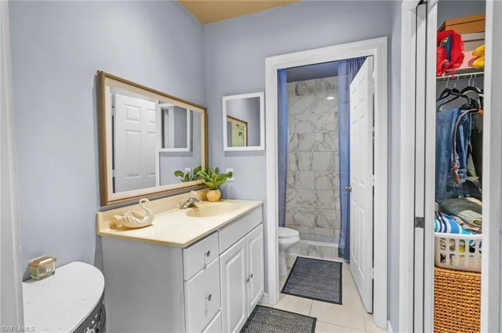 2748  45th NE AVE, Naples, FL 34120