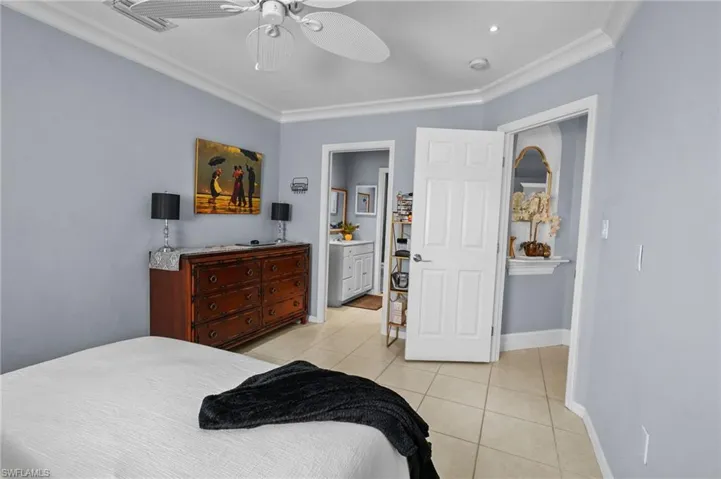 2748  45th NE AVE, Naples, FL 34120