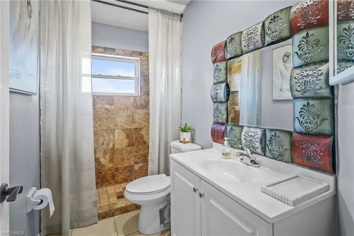 2748  45th NE AVE, Naples, FL 34120