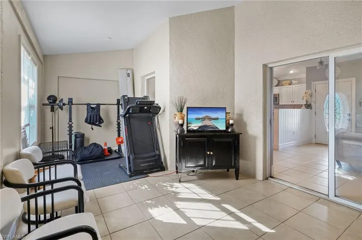 2748  45th NE AVE, Naples, FL 34120