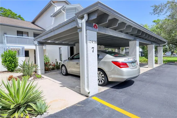 17456 Overhill Dr Dr F, Fort Myers, Florida 33908