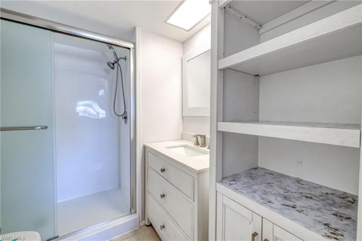 17456 Overhill Dr Dr F, Fort Myers, Florida 33908