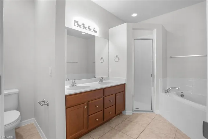 2303 Sw 21st Ter, Cape Coral, Florida 33991