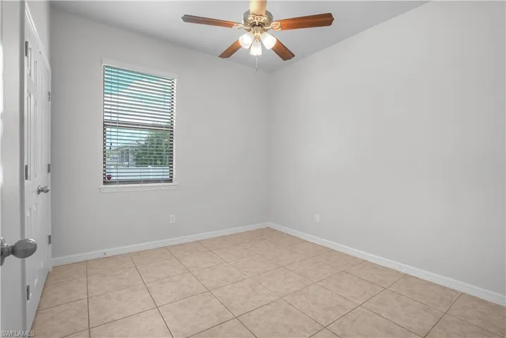 2303 Sw 21st Ter, Cape Coral, Florida 33991