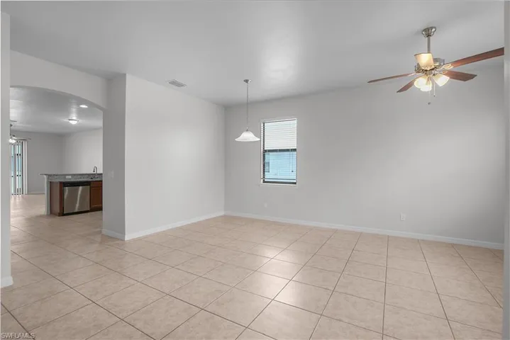 2303 Sw 21st Ter, Cape Coral, Florida 33991