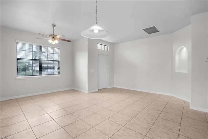 2303 Sw 21st Ter, Cape Coral, Florida 33991