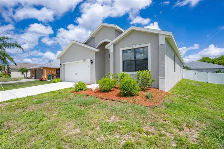 2303 Sw 21st Ter, Cape Coral, Florida 33991