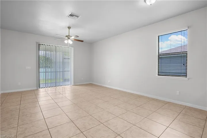 2303 Sw 21st Ter, Cape Coral, Florida 33991