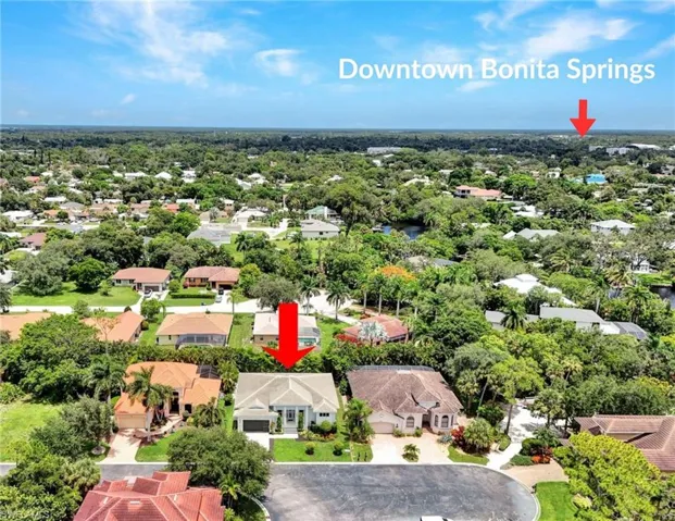 JUST a short bike ride or walk to Downtown Bonita Springs restaurants, entertainment, shops and more!