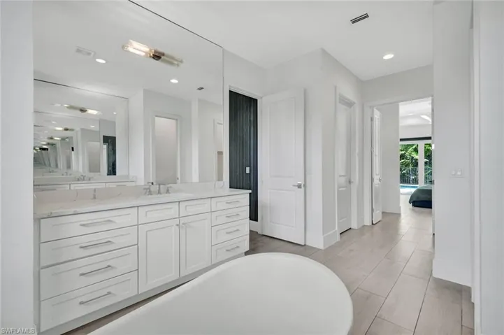 PLENTY of room for two in this ensuite primary bath.
