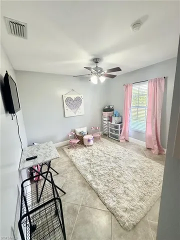 100 Nw 30 Pl, Cape Coral Fl 33993