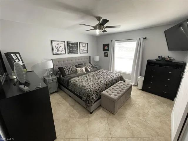 100 Nw 30 Pl, Cape Coral Fl 33993