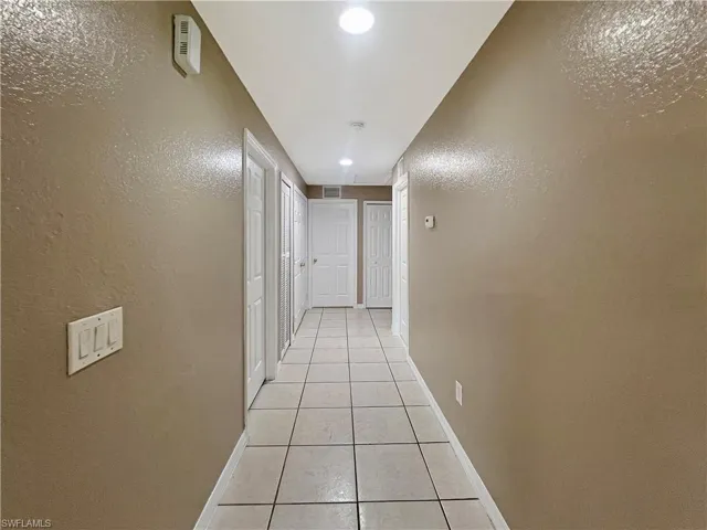 5231 27th St Sw, Lehigh Acres, Florida 33973