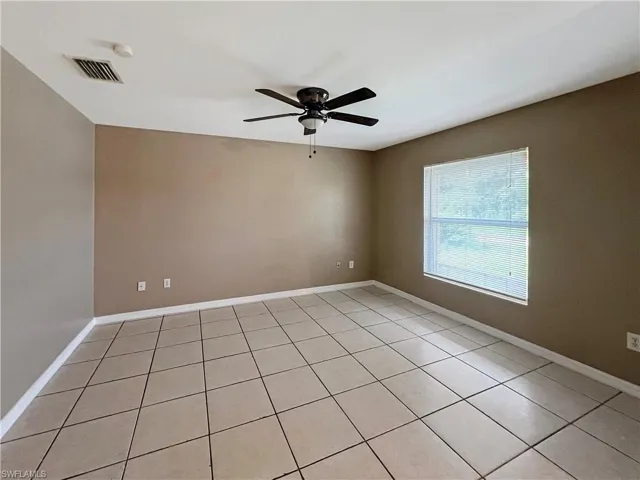 5231 27th St Sw, Lehigh Acres, Florida 33973