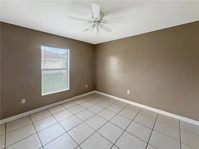 5231 27th St Sw, Lehigh Acres, Florida 33973
