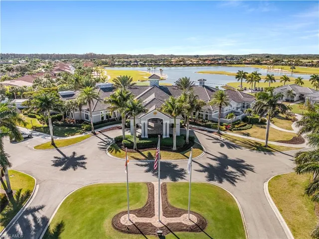 Master clubhouse for the Colonial Country Club development.