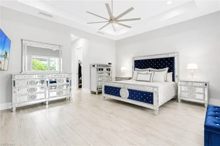 1631 Copeland Dr, Marco Island, Florida 34145