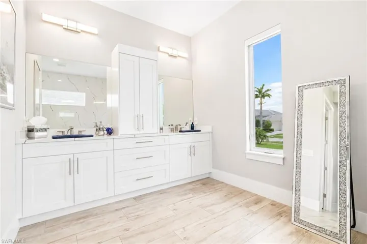 1631 Copeland Dr, Marco Island, Florida 34145