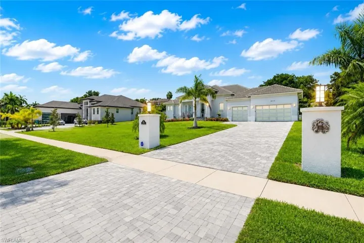 1631 Copeland Dr, Marco Island, Florida 34145