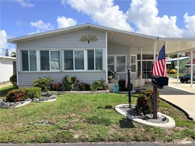 3021  Artesian  LN, North Fort Myers, FL 33917