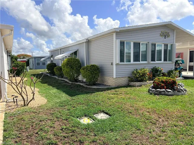 3021  Artesian  LN, North Fort Myers, FL 33917