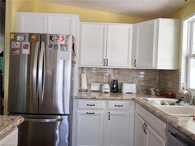 3021  Artesian  LN, North Fort Myers, FL 33917