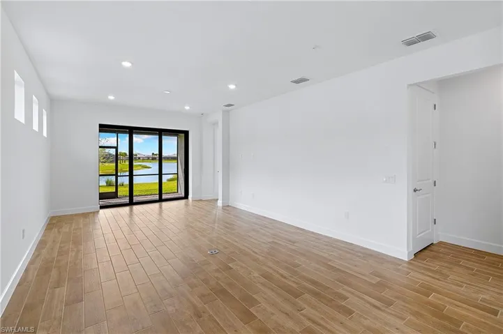 20593 Pebble Glen Dr, Estero, Florida 33928