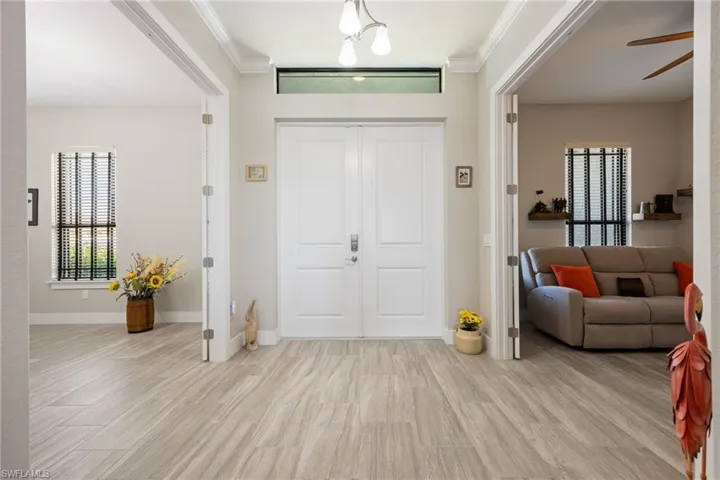 Double door entry