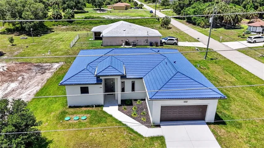 3707 15th St, Lehigh Acres, Florida 33972