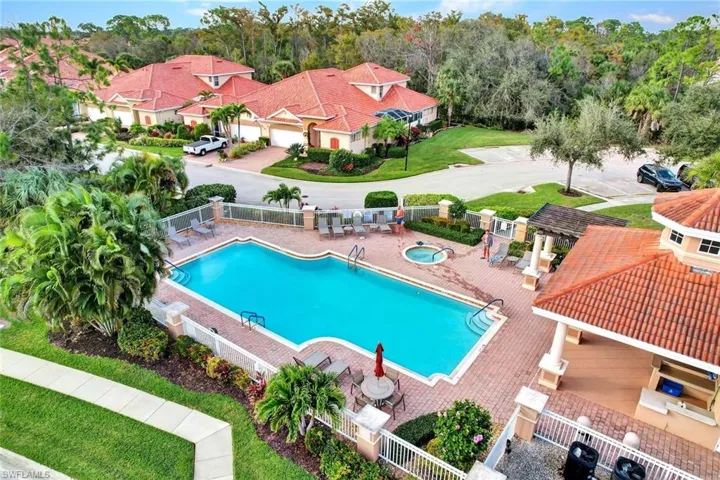 5581  Berkshire  DR, Fort Myers, FL 33912