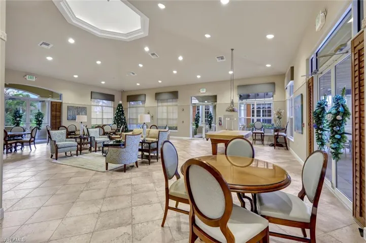 5581  Berkshire  DR, Fort Myers, FL 33912