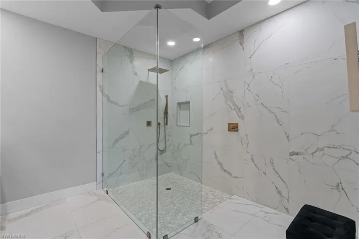 9270 Triana Ter 222, Fort Myers, Florida 33912
